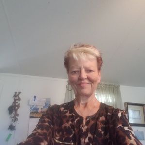 Meet your Posher, Cathy